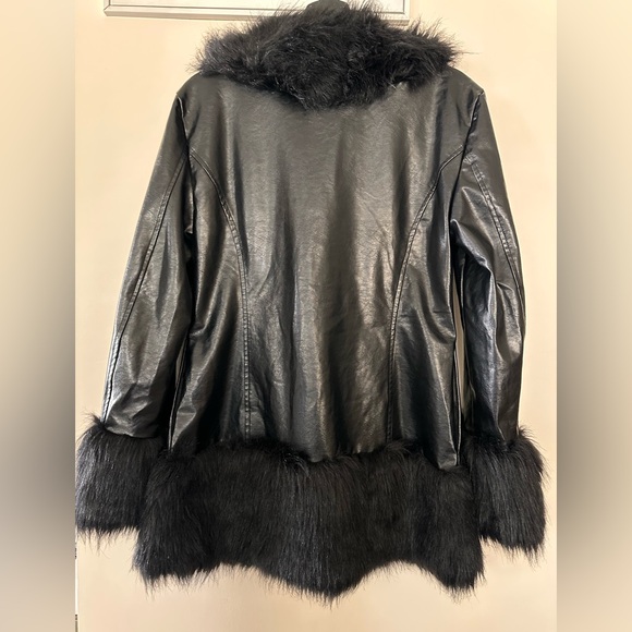 Dolls Kill Widow Your Darkest Hour Vegan Leather Coat Large - Picture 2 of 6